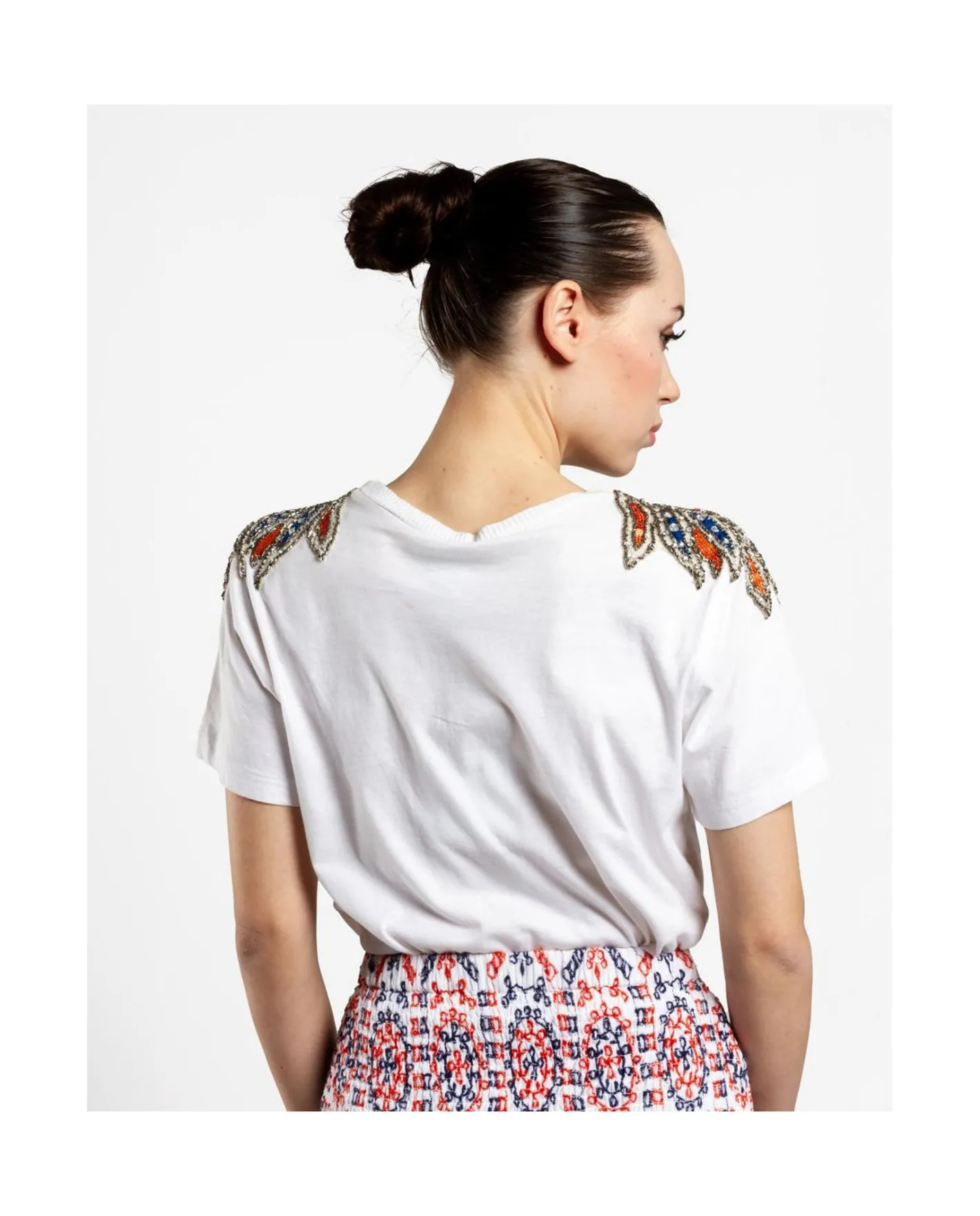 Cuplé Camiseta Hombros Bordados Punto Blanco^Mujer Camisas Y Tops
