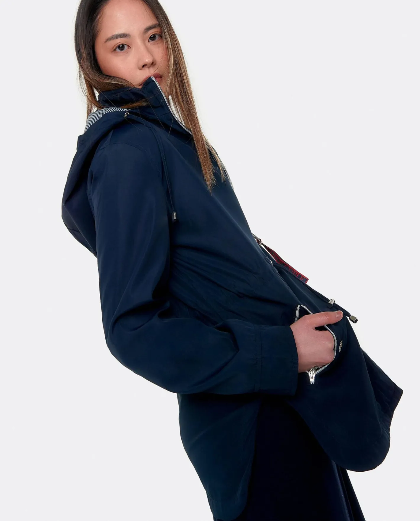 Cuplé Chaqueta Corta Con Capucha Tecnico Marino^Mujer Chaquetas Y Abrigos