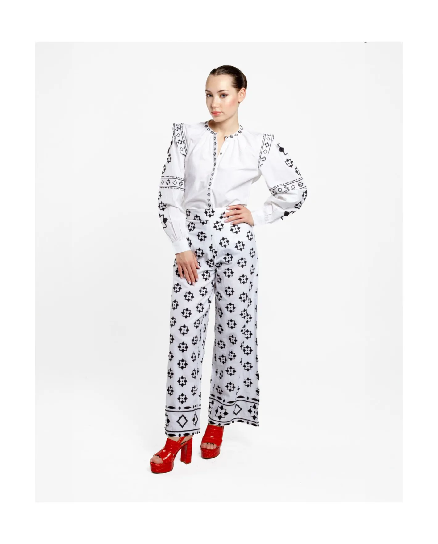 Cuplé Pantalon Bordado Cenefa Algodon Blanco^Mujer Pantalones