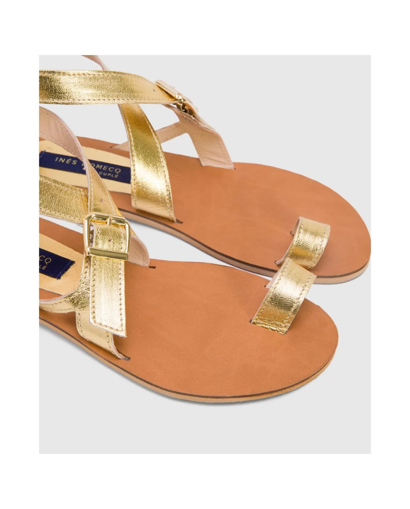 Cuplé Sandalia Las Negras Napa Oro^Mujer Zapatos Planos